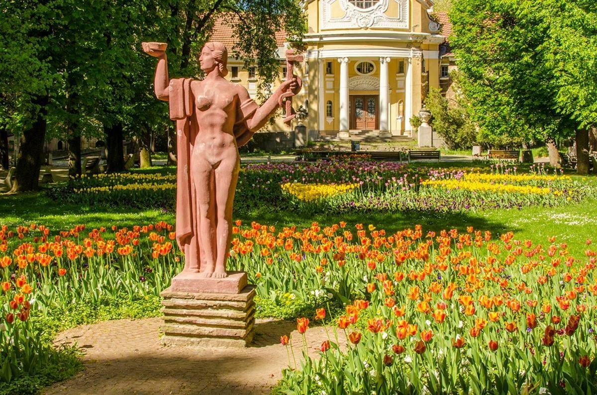Стаи За Гости Ве-Бо-Ли** Bankya Buitenkant foto